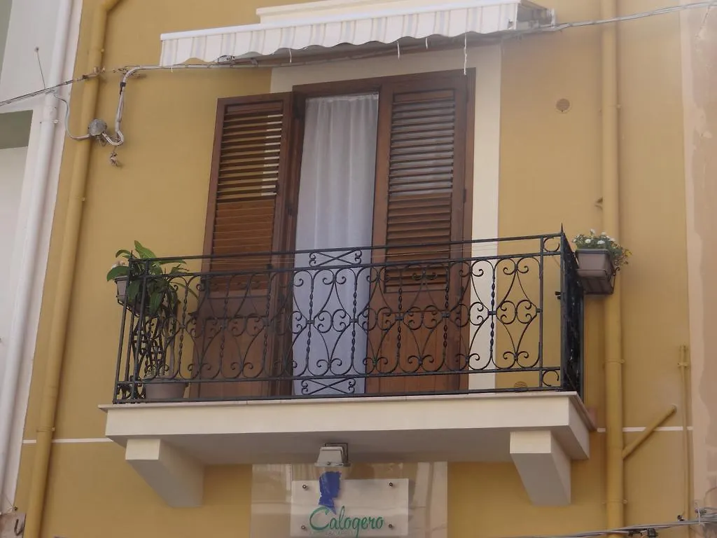 Casa Vacanze Giani Terrasini